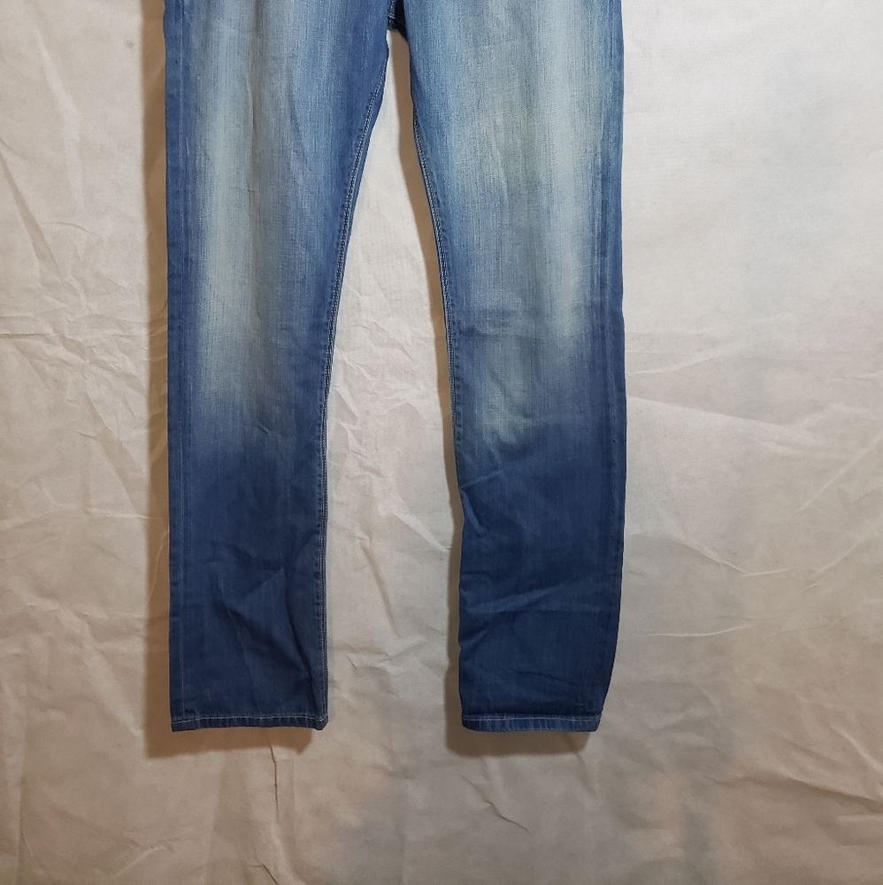 Jeans - Picture 2 of 3